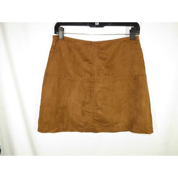 Sanctuary Women's Cognac Faux Suede Mini Skirt Size Small - Picture 8 of 9